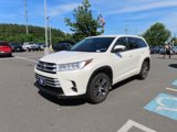 Used 2018 Toyota Highlander LE image 3