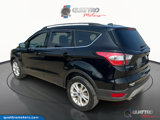 Used 2017 Ford Escape SE w/ Equipment Group 201A image 3