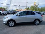 Used 2018 Chevrolet Equinox LT image 2