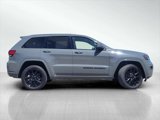 Used 2022 Jeep Grand Cherokee Laredo X image 4