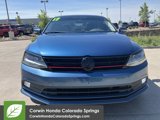 Used 2017 Volkswagen Jetta SE image 2