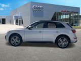 Certified 2025 Audi Q5 2.0T Premium w/ Convenience Plus Package image 4