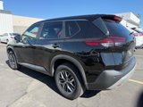 Used 2023 Nissan Rogue S image 4