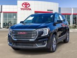 Used 2023 GMC Terrain SLT image 3
