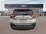 Used 2021 Nissan Rogue SV image 5