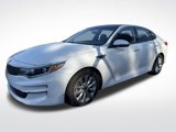 Used 2016 Kia Optima EX w/ Premium Package image 4