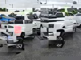 Used 2017 Toyota Tacoma SR5 image 6