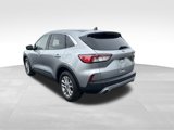 Used 2021 Ford Escape SE image 3