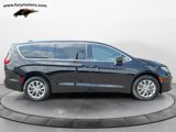 New 2025 Chrysler Pacifica Select w/ Uconnect Theater Family Group image 2