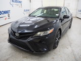 Used 2018 Toyota Camry image 2