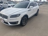 Used 2020 Lincoln Nautilus Reserve w/ Equipment Group 202A image 2