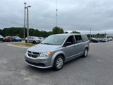 Used 2019 Dodge Grand Caravan SE w/ UConnect Hands-Free Group image 3