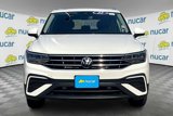 Used 2022 Volkswagen Tiguan SE w/ Panoramic Sunroof Package image 2