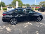 Used 2023 Nissan Versa SV image 2