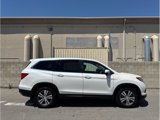 Used 2017 Honda Pilot EX image 3