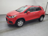 Used 2020 Chevrolet Trax LT w/ LT Convenience Package image 2