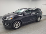 Used 2017 Kia Sorento LX image 2