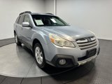 Used 2014 Subaru Outback 2.5i Limited image 2