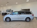 Used 2019 Toyota Sienna XLE Premium image 2