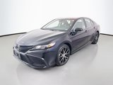 Used 2024 Toyota Camry SE image 3