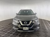 Used 2017 Nissan Rogue SV image 4