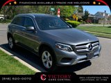 Used 2018 Mercedes-Benz GLC 300 4MATIC w/ Premium Package image 3
