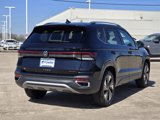 New 2025 Volkswagen Taos SE image 4