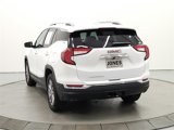 Used 2024 GMC Terrain SLT image 6
