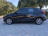 Used 2020 Nissan Kicks S image 5