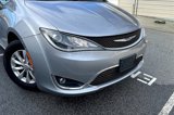 Used 2018 Chrysler Pacifica Touring-L w/ Premium Audio Group image 4