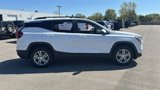 Certified 2022 GMC Terrain SLE w/ Driver Convenience Package image 2