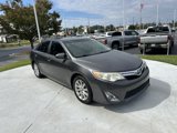 Used 2014 Toyota Camry XLE image 2