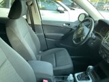 Used 2014 Volkswagen Tiguan S image 4