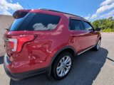 Used 2018 Ford Explorer XLT w/ Equipment Group 202A image 4