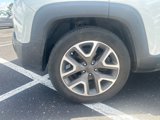 Used 2017 Jeep Renegade Latitude image 6