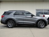 Used 2022 Ford Explorer XLT w/ Equipment Group 202A image 2