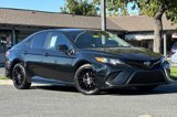 Used 2020 Toyota Camry SE w/ Carpet Mat Package image 2