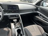 Used 2022 Hyundai Elantra SEL w/ Cargo Package image 4