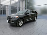 Certified 2022 Ford Explorer XLT w/ Equipment Group 202A image 4
