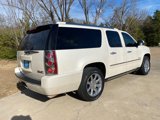 Used 2010 GMC Yukon XL Denali image 6