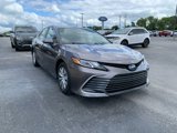 Used 2021 Toyota Camry LE image 3