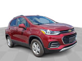 Used 2022 Chevrolet Trax LT w/ Driver Confidence Package image 2
