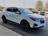 Used 2022 Chevrolet Equinox LT image 2