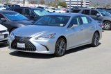 Certified 2022 Lexus ES 300h w/ Premium Package image 3