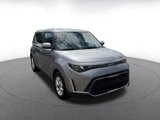 Used 2023 Kia Soul LX w/ LX Technology Package image 3