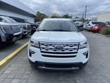 Used 2018 Ford Explorer XLT image 2