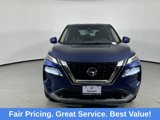 Used 2021 Nissan Rogue SV image 2