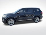 Used 2016 Ford Explorer XLT w/ Equipment Group 202A image 2