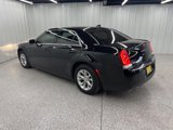 Used 2023 Chrysler 300 Touring image 4