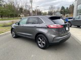 Used 2022 Ford Edge SEL w/ Sport Appearance Package image 3